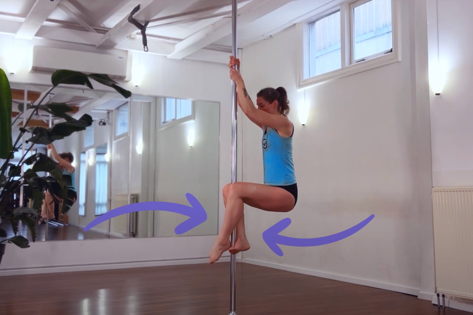 Perfect pole climb step 1: correct leg placement